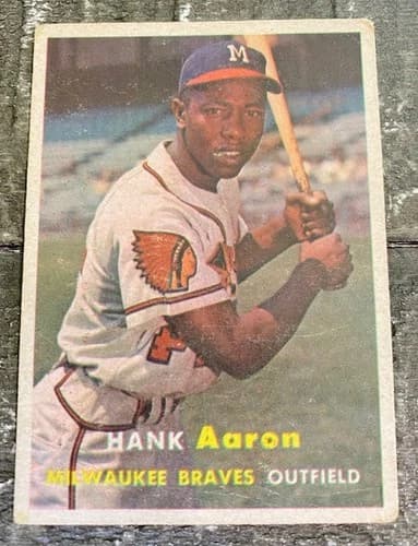 1957 Topps Hank Aaron #20