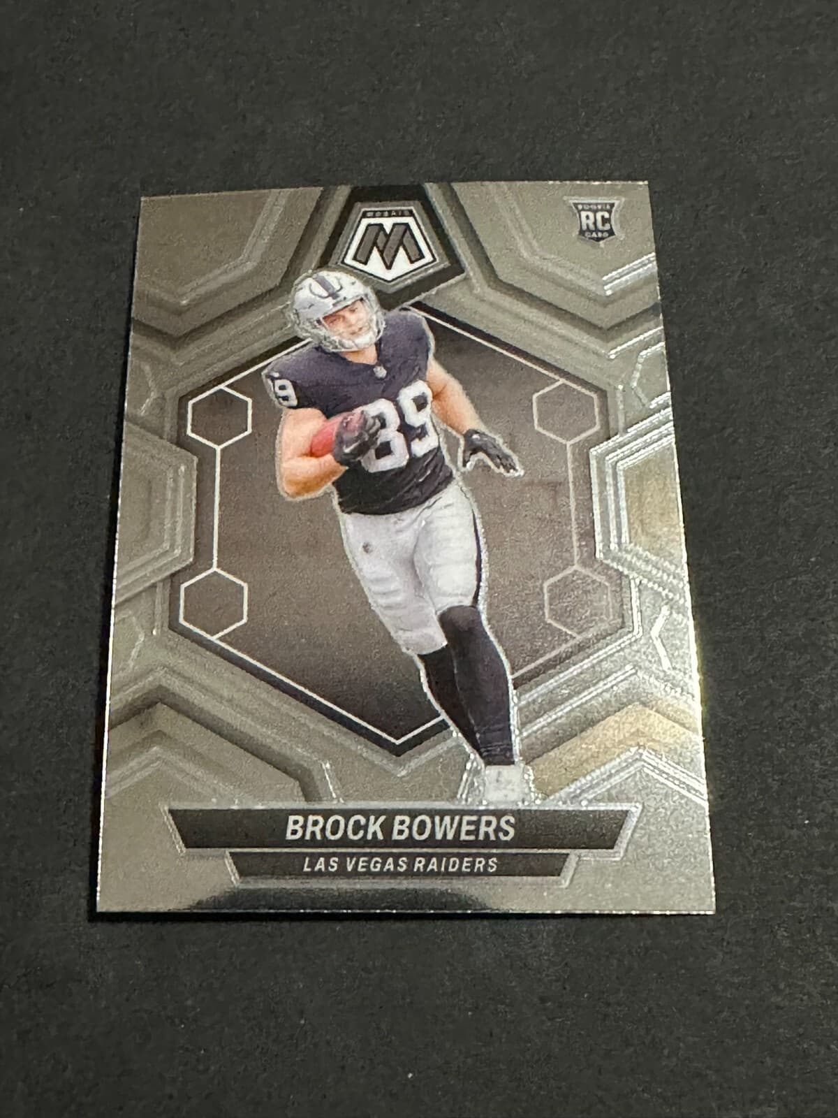 2024 Panini Mosaic Brock Bowers Rookie Card #313