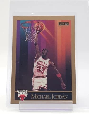 1990-91 SkyBox Michael Jordan #41