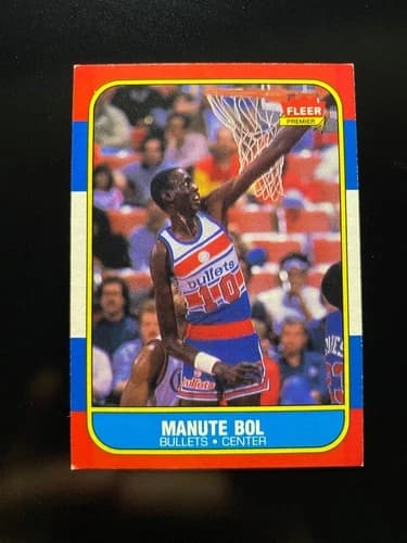 1986 Fleer Manute Bol Rookie Card #12