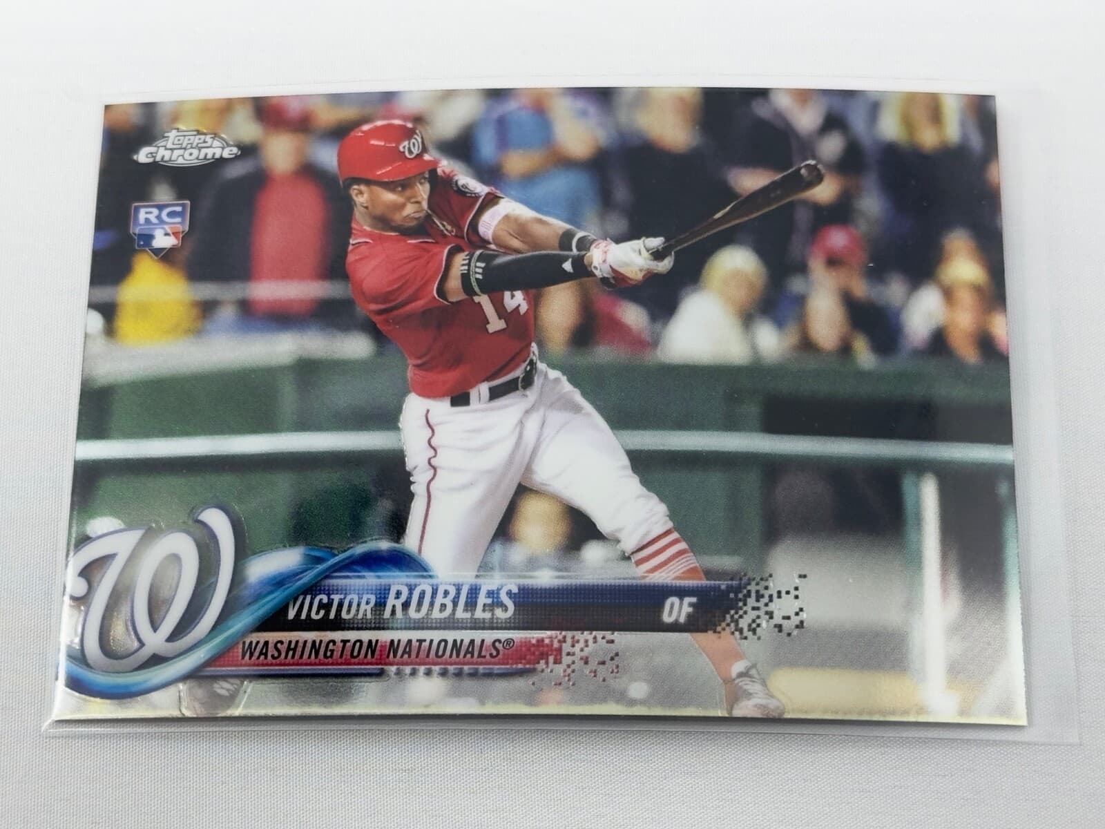 2018 Topps Chrome Victor Robles Rookie Card #175