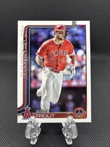 2025 Topps Mike Trout Card #200